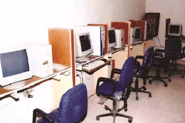 RMES's College of Pharmacy, Gulbarga campus photo 6