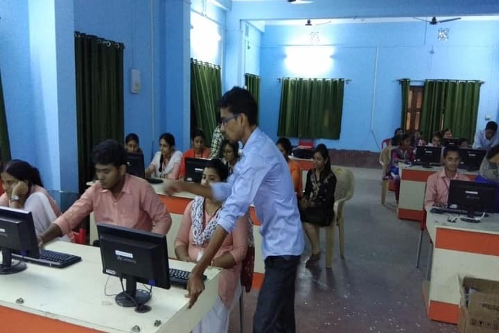 Jakir Hossain B Ed College, Murshidabad campus photo 5