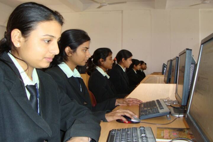 Mohini Devi Goenka Girls B Ed College, Sikar campus photo 4