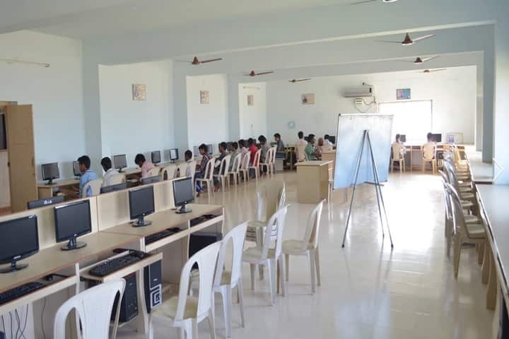 Yalamarty College of Education, Visakhapatnam campus photo 4