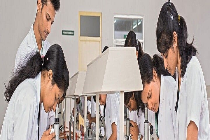 Ved Institute of Pharmacy, Barabanki campus photo 3