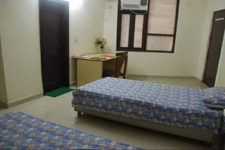 Ved Institute of Pharmacy, Barabanki campus photo 5