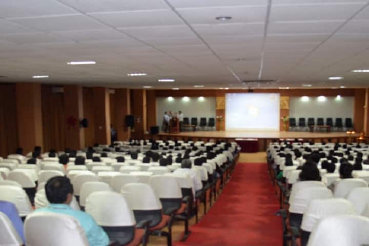 Sri Aurobindo Institute of Pharmacy, Indore campus photo 2