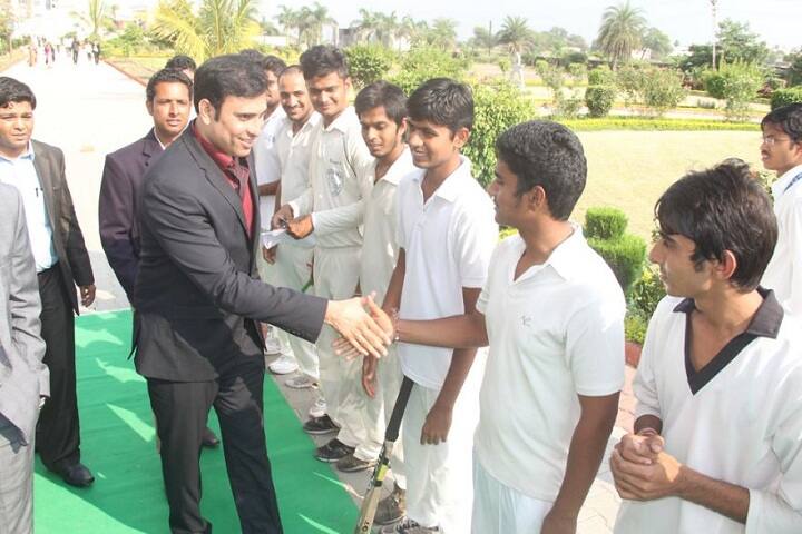 Sri Aurobindo Institute of Pharmacy, Indore campus photo 5
