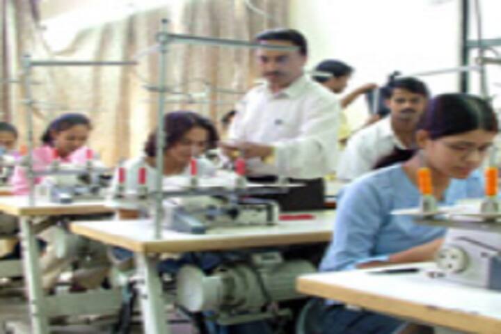 Northern India Institute of Fashion Technology, Jalandhar campus photo 6
