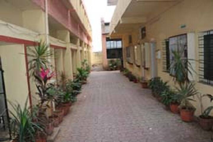 Sou Venutai Chavan Pharmacy College, Phaltan campus photo 2