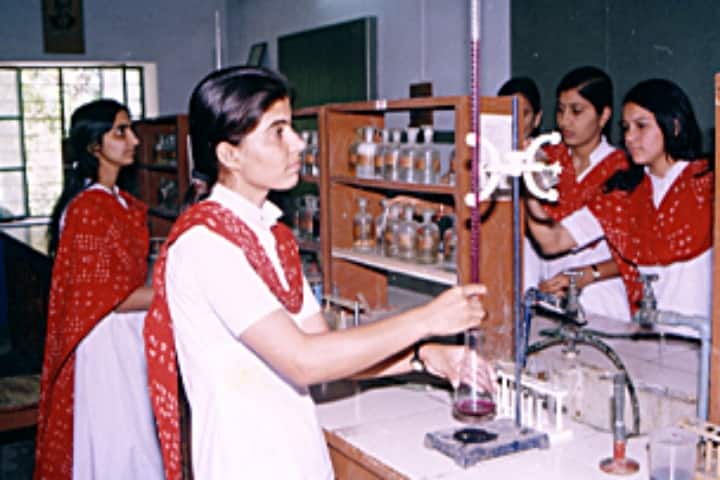 Rajasthan Mahila Teachers Training College, Udaipur campus photo 2