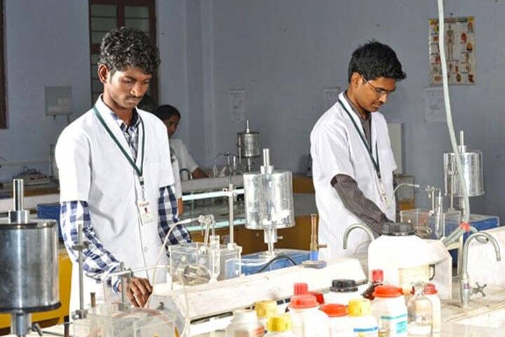 Vaageswari Institute of Pharmaceutical Sciences, Karim Nagar campus photo 4