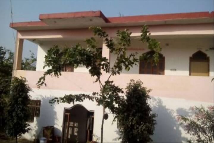 Om Shiv Sansthan TT College, Chittorgarh campus photo 2