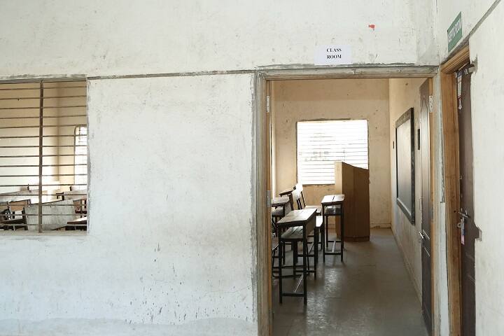 Uttamrao Deshmukh Institute of Pharmacy, Hingoli campus photo 2