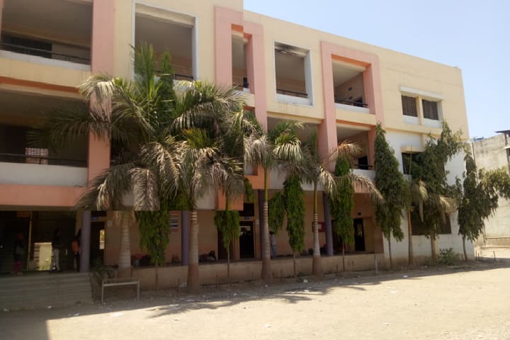 ST Co-Op Education Society's Science Senior College, Shahada campus photo 2