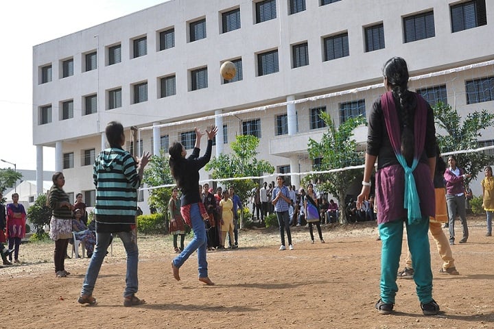 Navsahyadri Institute of Pharmacy, Pune campus photo 4