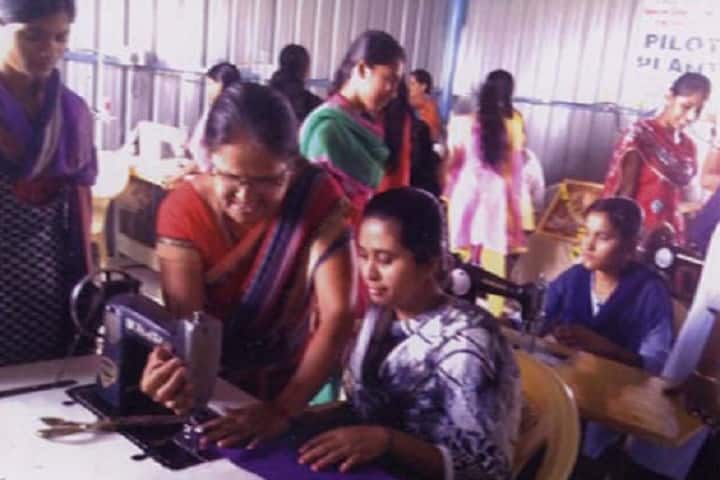 Sanjeevan College of Home Science and Nutrition, Osmanabad campus photo 2