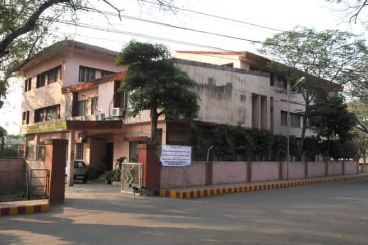 IIT ISM Dhanbad campus photo 4
