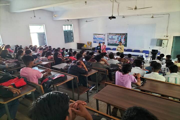 Government College, Manawar campus photo 6
