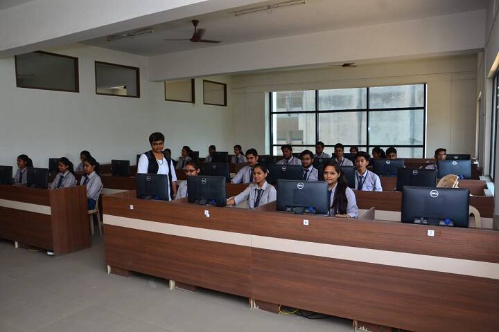 Rasiklal M Dhariwal Institute of Pharmaceutical Education and Research, Pune campus photo 5