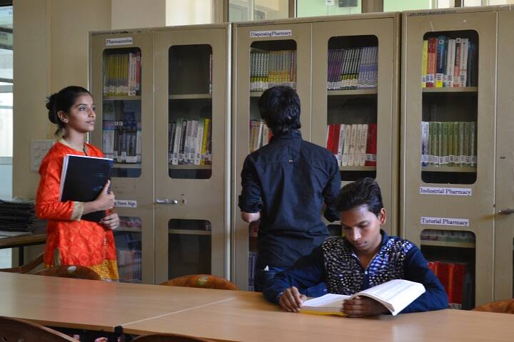 Smt SM Shah Pharmacy College, Aamsaran campus photo 6