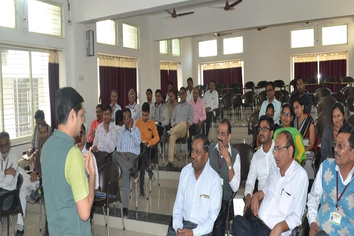 Smt Sharadchandrika Suresh Patil Institute of Technology D Pharmacy, Chopda campus photo 4