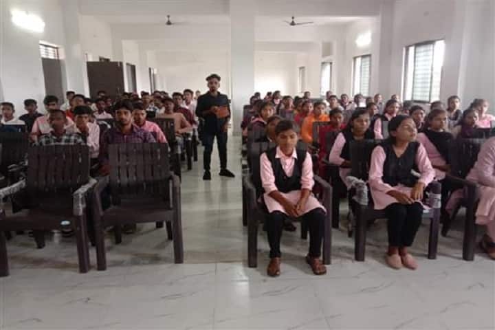 Government Naveen College, Surajpur campus photo 2