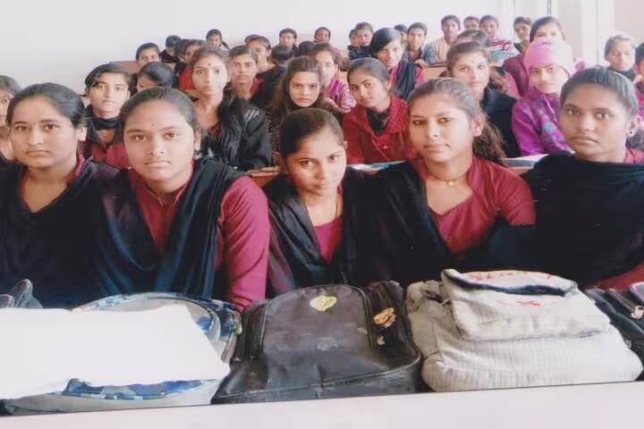 Shobha Singh Yadav Government College, Patan campus photo 2