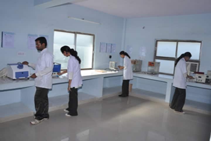 Smt RD Gardi B Pharmacy College, Rajkot campus photo 5