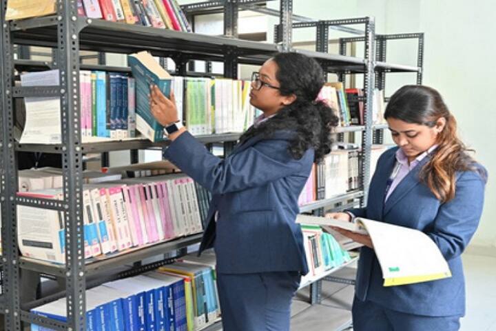Smt Jayshree Sharadchandra Kothari Business School, Mumbai campus photo 5
