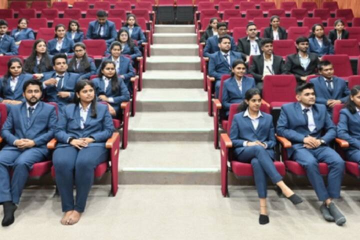Smt Jayshree Sharadchandra Kothari Business School, Mumbai campus photo 6