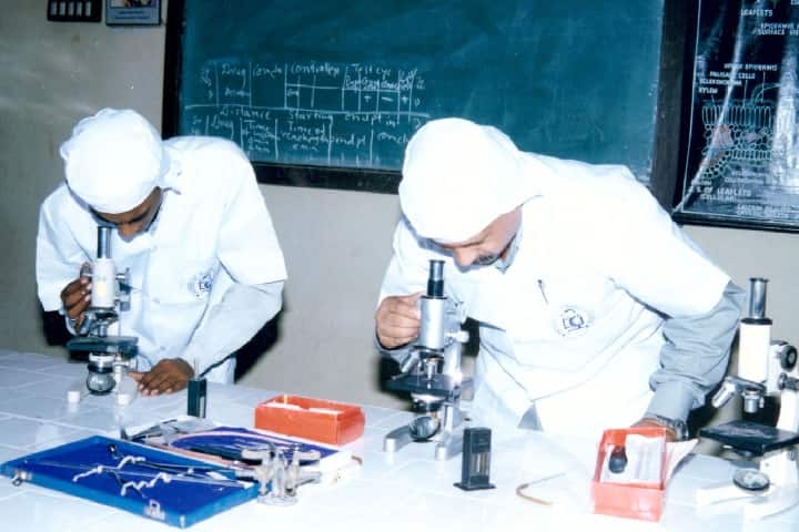 TVES Institute of Pharmacy, Faizpur campus photo 5