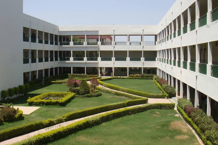 Sagar Institute of Research and Technology, Indore campus photo 2