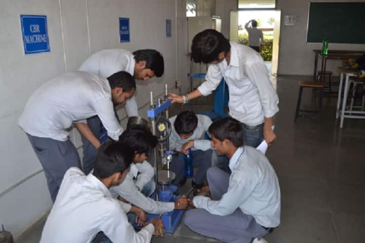 Sagar Institute of Research and Technology, Indore campus photo 5
