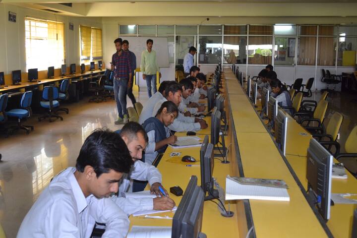 Sagar Institute of Research and Technology, Indore campus photo 6