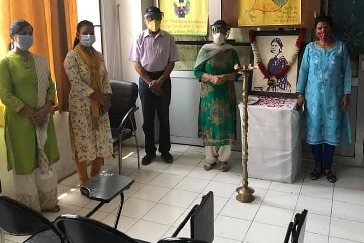 Thapar College of Pharmacy, Moga campus photo 3
