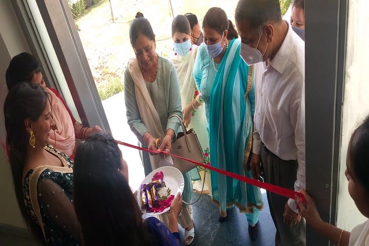 Thapar College of Pharmacy, Moga campus photo 6