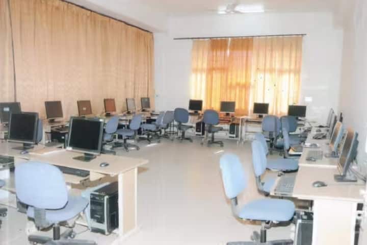 SKS College of Education, Kurukshetra campus photo 4