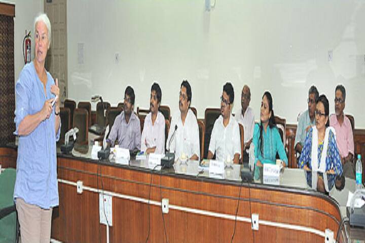 Institute of Health and Family Welfare, Kolkata campus photo 4