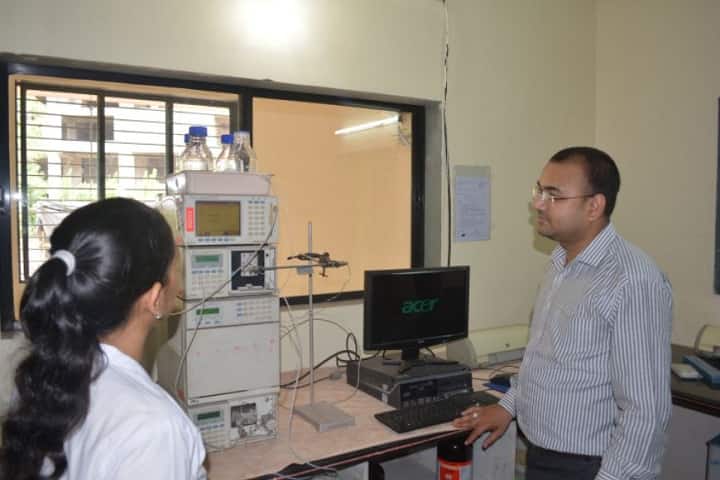 Smt BNB Swaminarayan Pharmacy College, Salvav campus photo 2