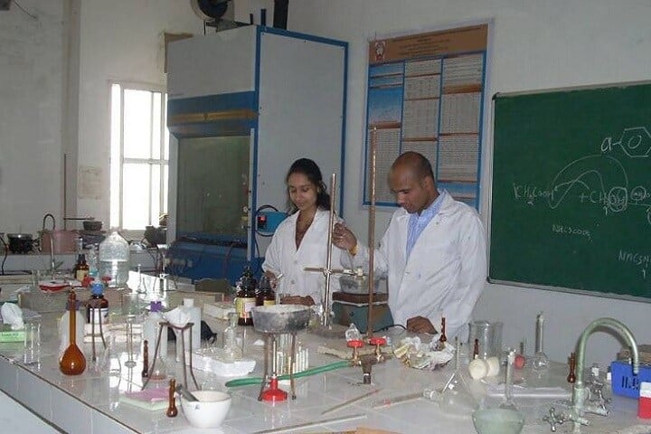 Smriti College of Pharmaceutical Education, Indore campus photo 4