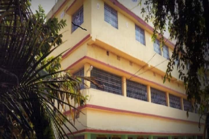 Koshal ANM and GNM Training School, Sambalpur campus photo 2
