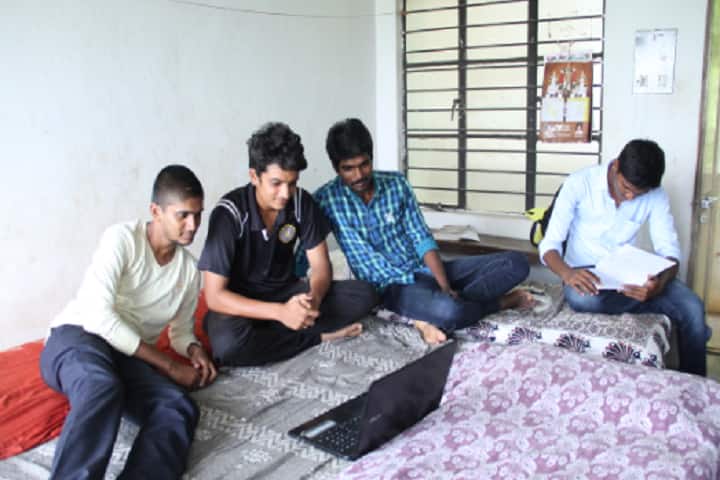 Raos College of Pharmacy, Venkatachalam campus photo 5