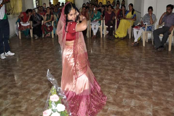 Victoria College of Education, Indore campus photo 4