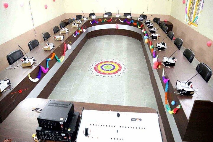 Yash College of Education, Dhar campus photo 5