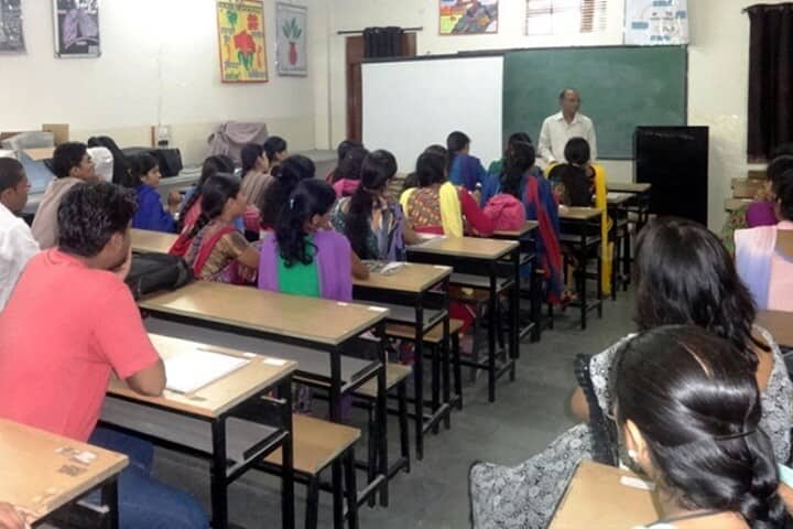 Shri Gujarati Samaj B Ed College, Indore campus photo 2