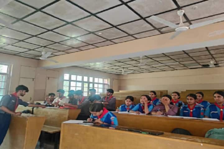 Dr Sarvepalli Radhakrishnan Government Degree College, Dharampur campus photo 2
