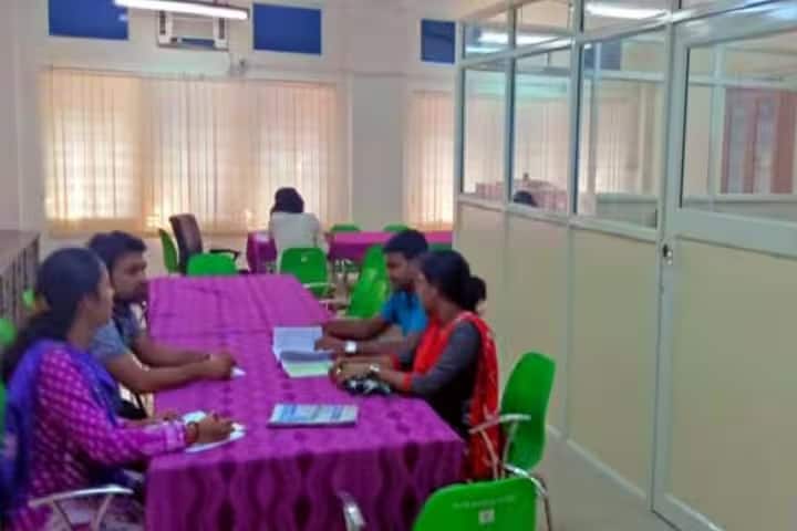 Satyapriya Roy College of Education, Kolkata campus photo 2