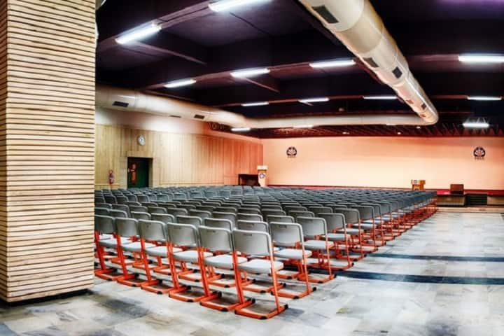 Indus Institute of Special Studies, Ahmedabad campus photo 2