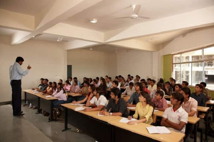 Indus Institute of Special Studies, Ahmedabad campus photo 4