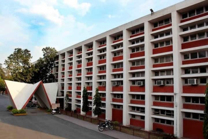 CCET Chandigarh campus photo 2