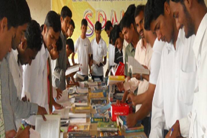 Rajmata Jijau Shikshan Prasarak Mandal's Institute of Pharmacy, Pune campus photo 3
