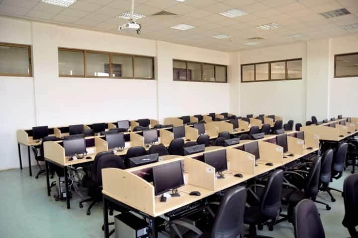 SIBM Pune campus photo 3