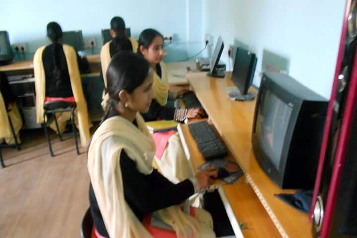 Vijay Vallabh College of Education, Hamirpur campus photo 2
